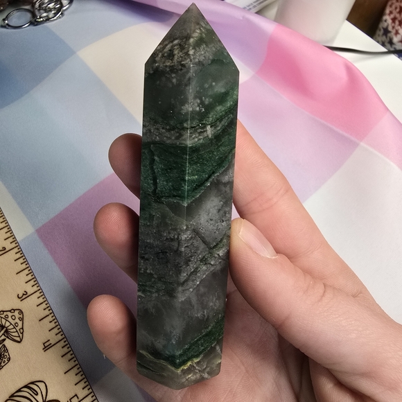 African Jade Tower Crystal Point F - Picture 4 of 6
